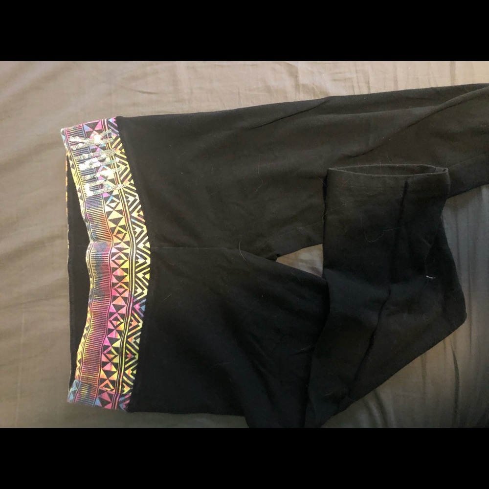 pink by vs crop leggings